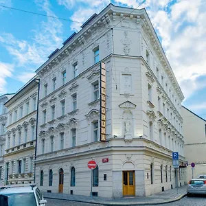 Koruna Прага
