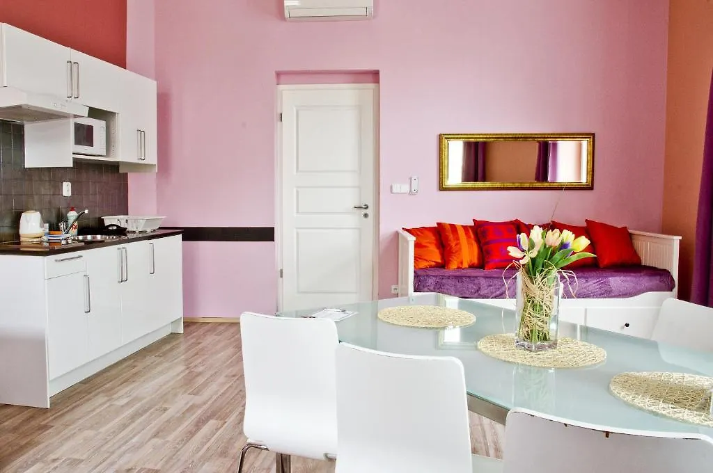 Royal Court Legerova Hotel Prague